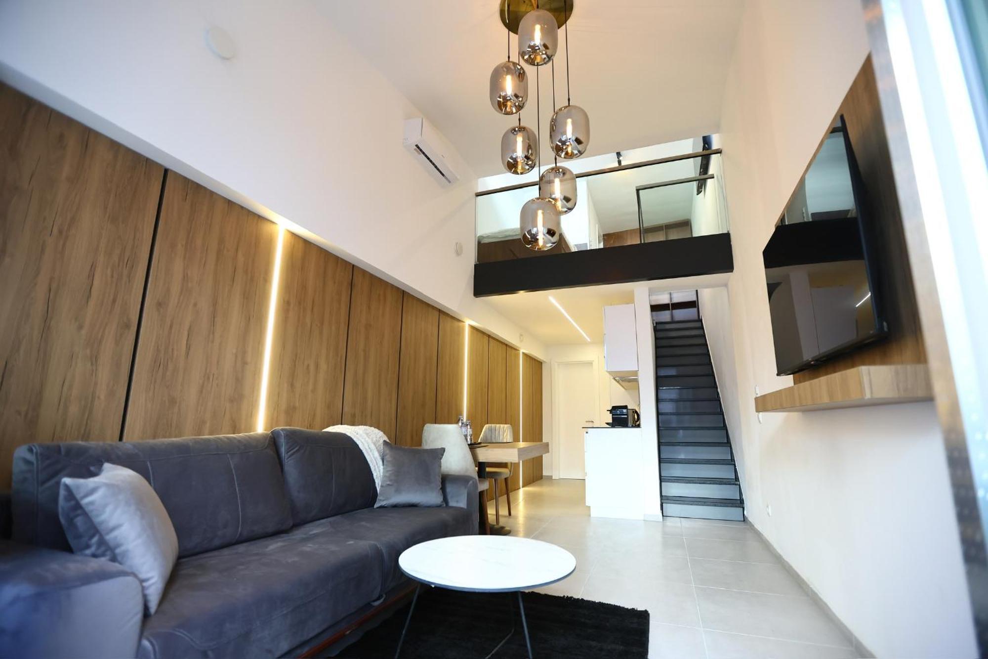 Jam Apartments Κόμπλεντς Εξωτερικό φωτογραφία
