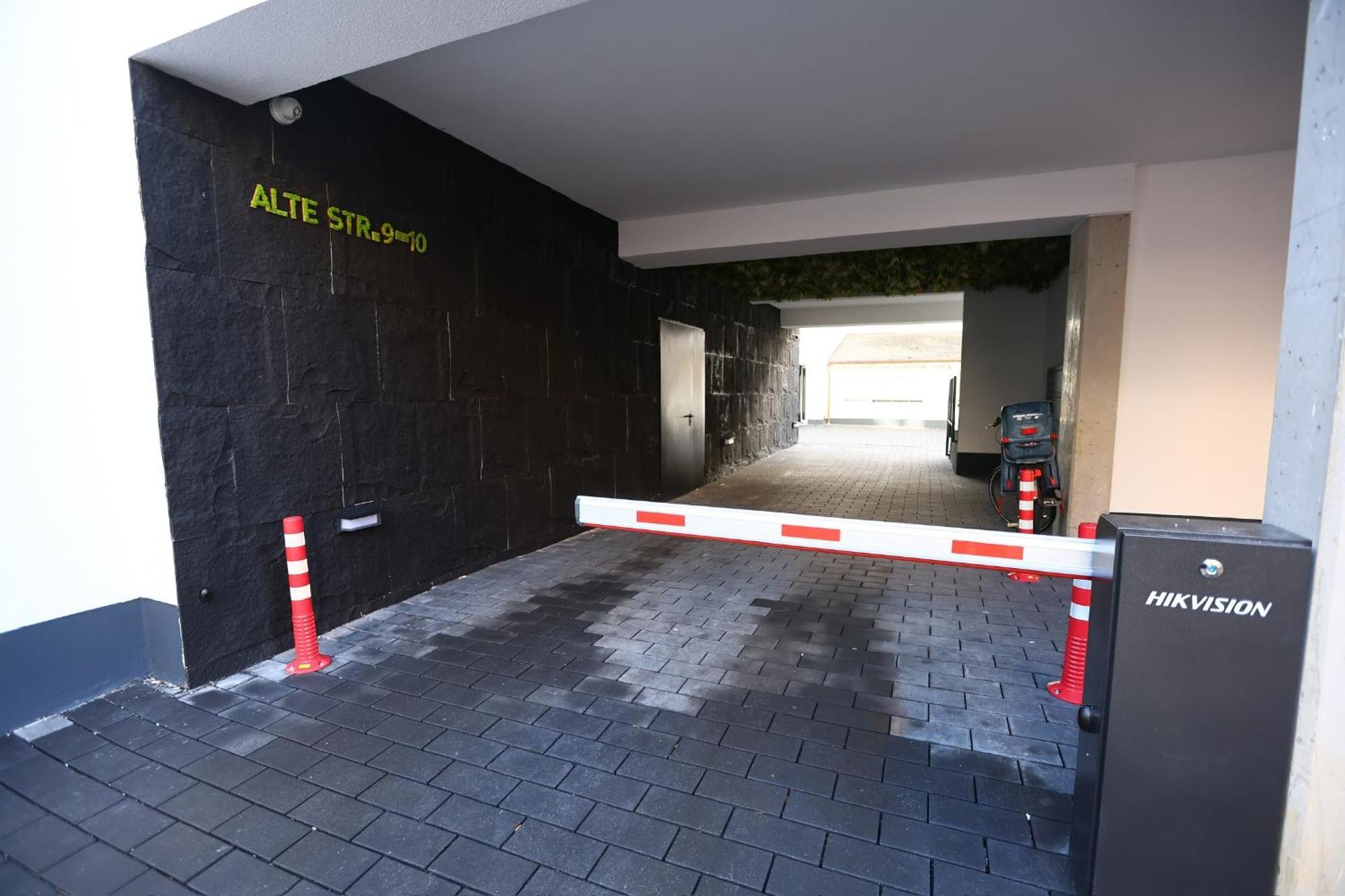 Jam Apartments Κόμπλεντς Εξωτερικό φωτογραφία