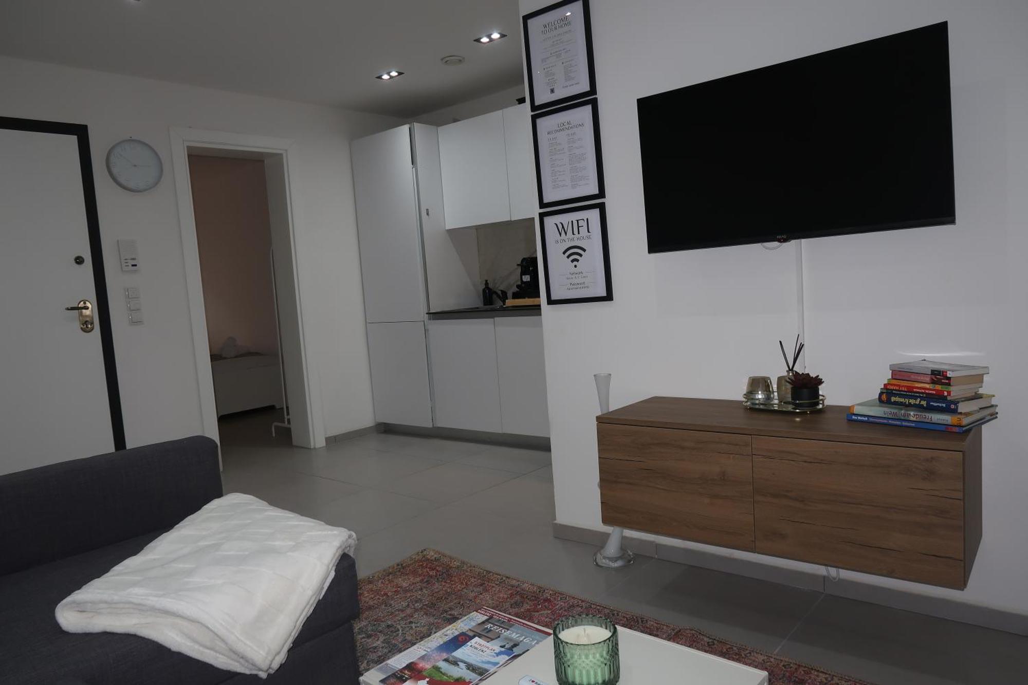 Jam Apartments Κόμπλεντς Εξωτερικό φωτογραφία